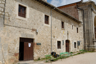  Albergue de San Juan Ortega